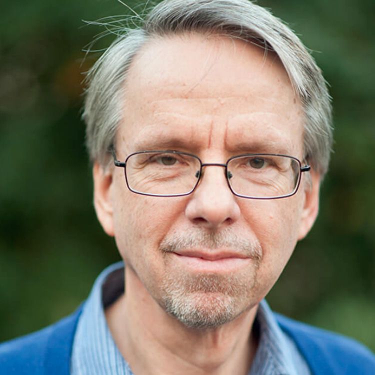 Headshot of Heinrich Roder, PhD.